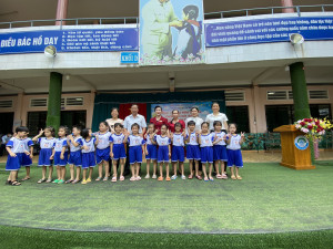 TRƯỜNG TIỂU HỌC TÂN ĐỊNH CHÀO MỪNG CÁC CHÁU MẪU GIÁO TÂN ĐỊNH