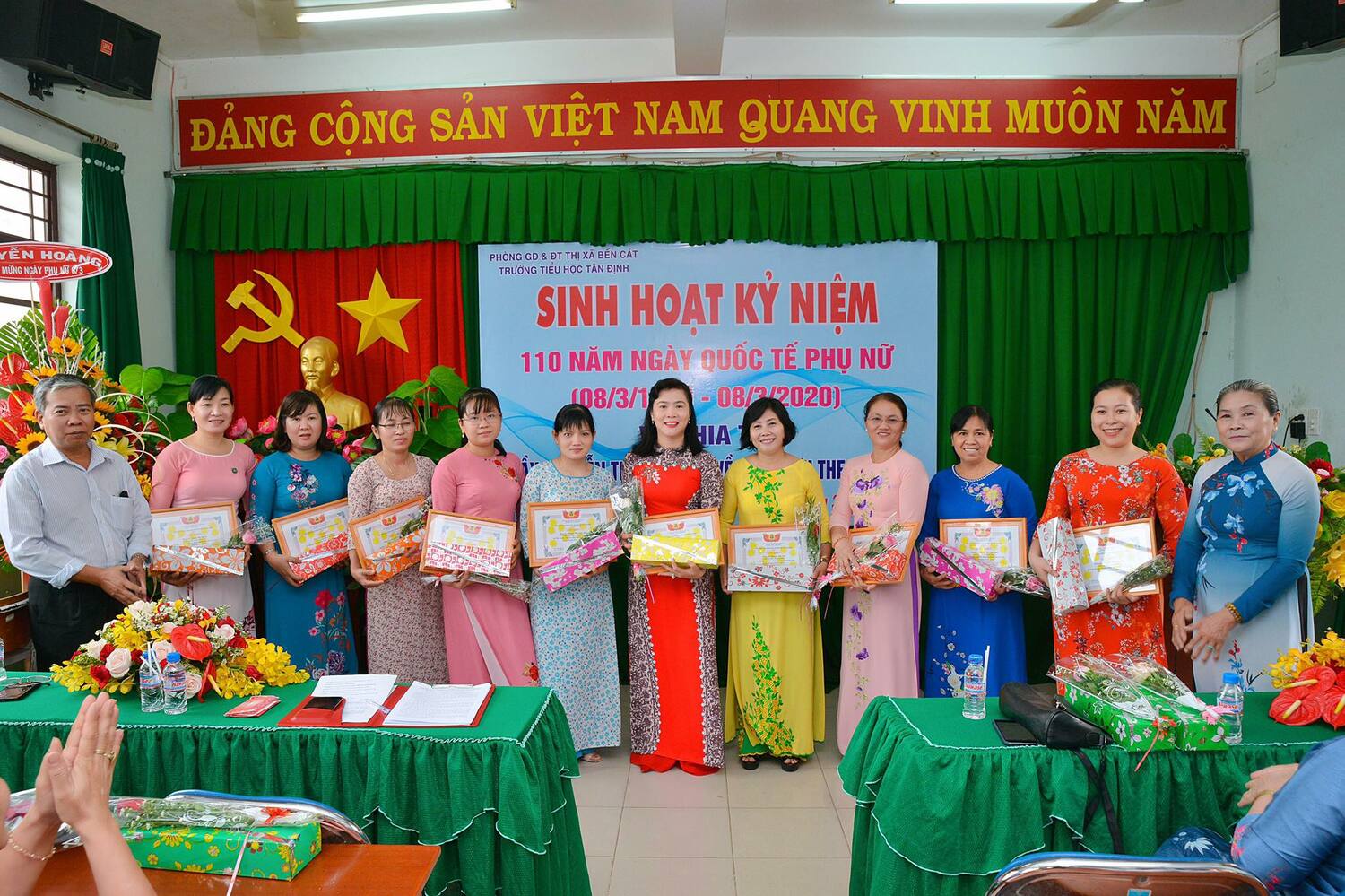 GV hưu