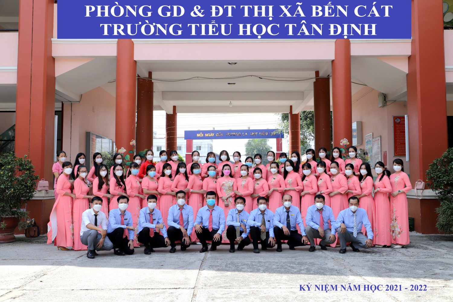 TRƯỜNG TIỂU HỌC TÂN ĐỊNH CHÀO MỪNG NGÀY NHÀ GIÁO VIỆT NAM 20/11
