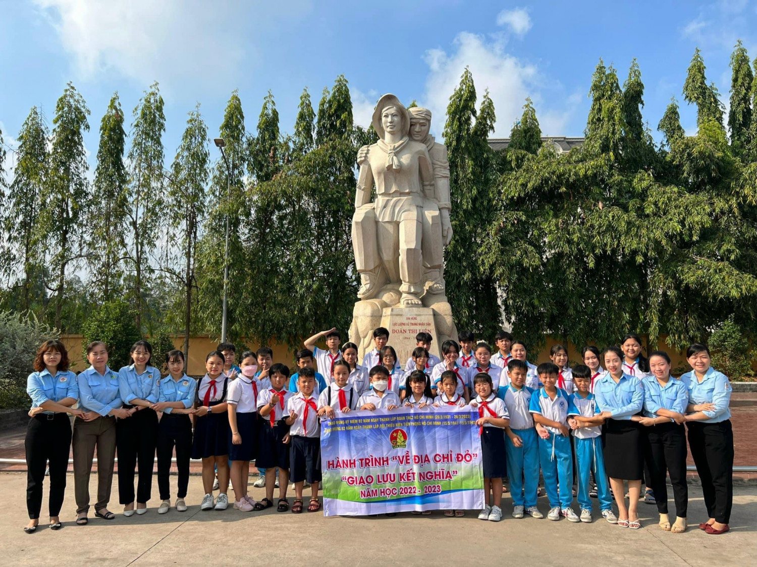 HÀNH TRÌNH VỀ ĐỊA CHỈ ĐỎ TẠI CÔNG VIÊN ĐOÀN THỊ LIÊN