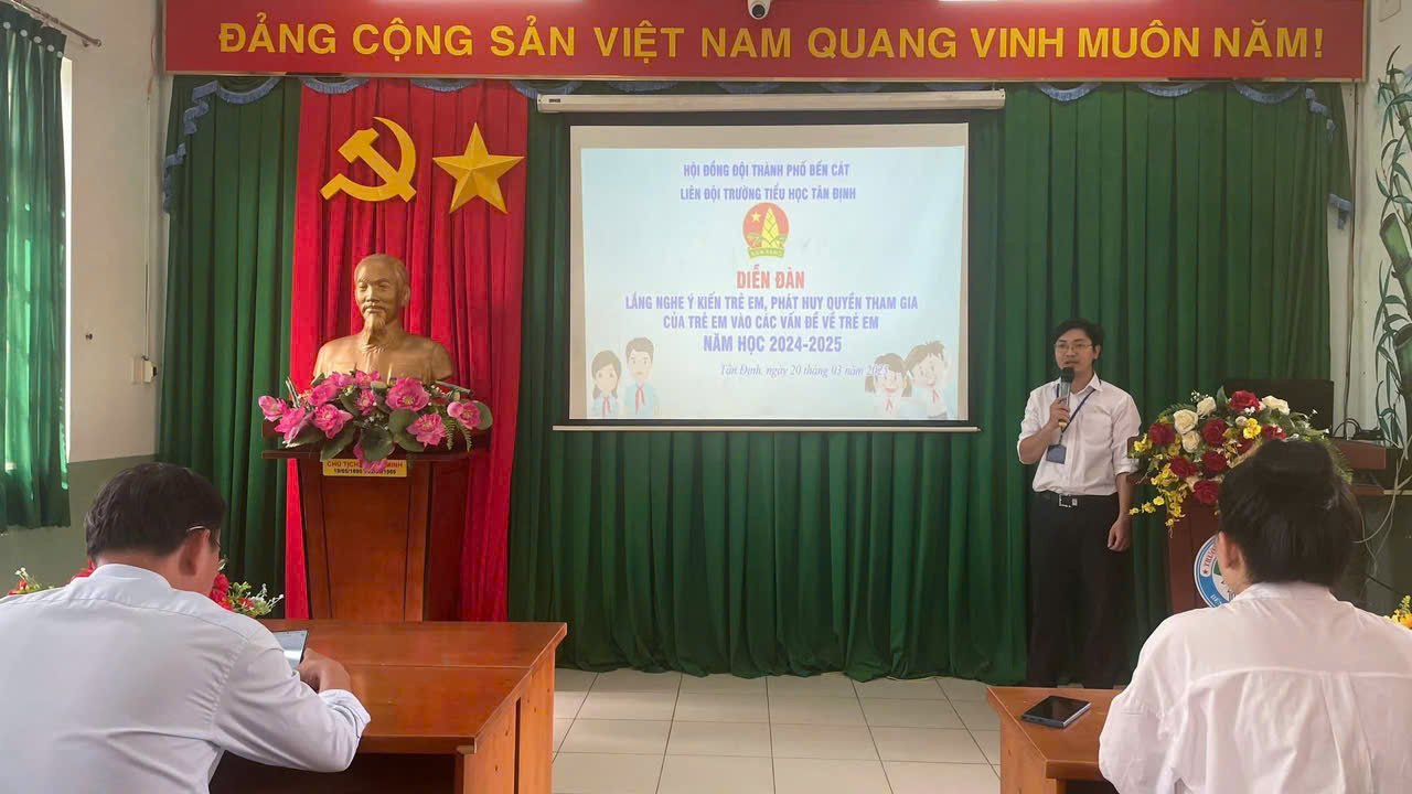 HOẠT ĐỘNG LẤY Ý KIẾN TRẺ EM TRONG NHÀ TRƯỜNG