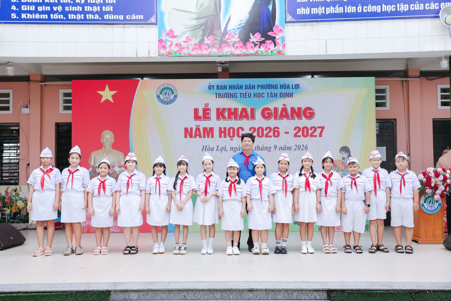 TINH1752