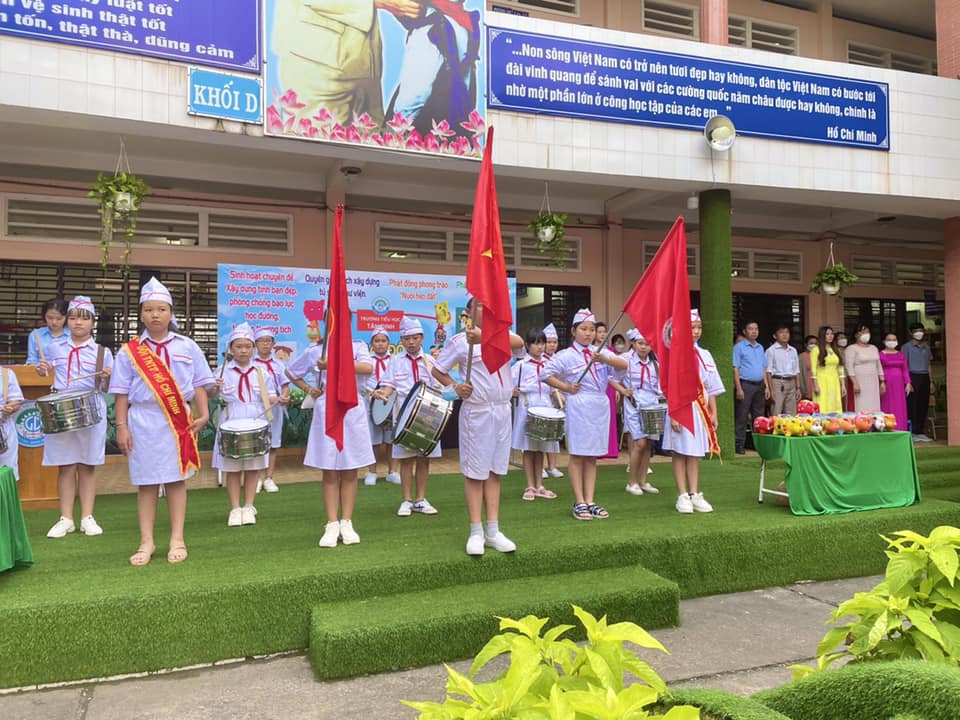 “LIÊN ĐỘI TRƯỜNG TH TÂN ĐỊNH TỔ CHỨC TUẦN LỄ HƯỞNG ỨNG HỌC TẬP SUỐT ĐỜI” NĂM 2022.