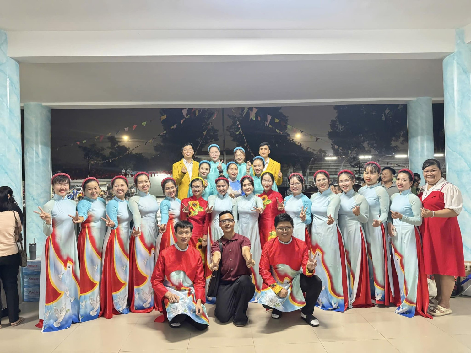 TRƯỜNG TH TÂN ĐỊNH THAM GIA HỘI THI "TCM TUYÊN TRUYỀN CA KHÚC CÁCH MẠNG"