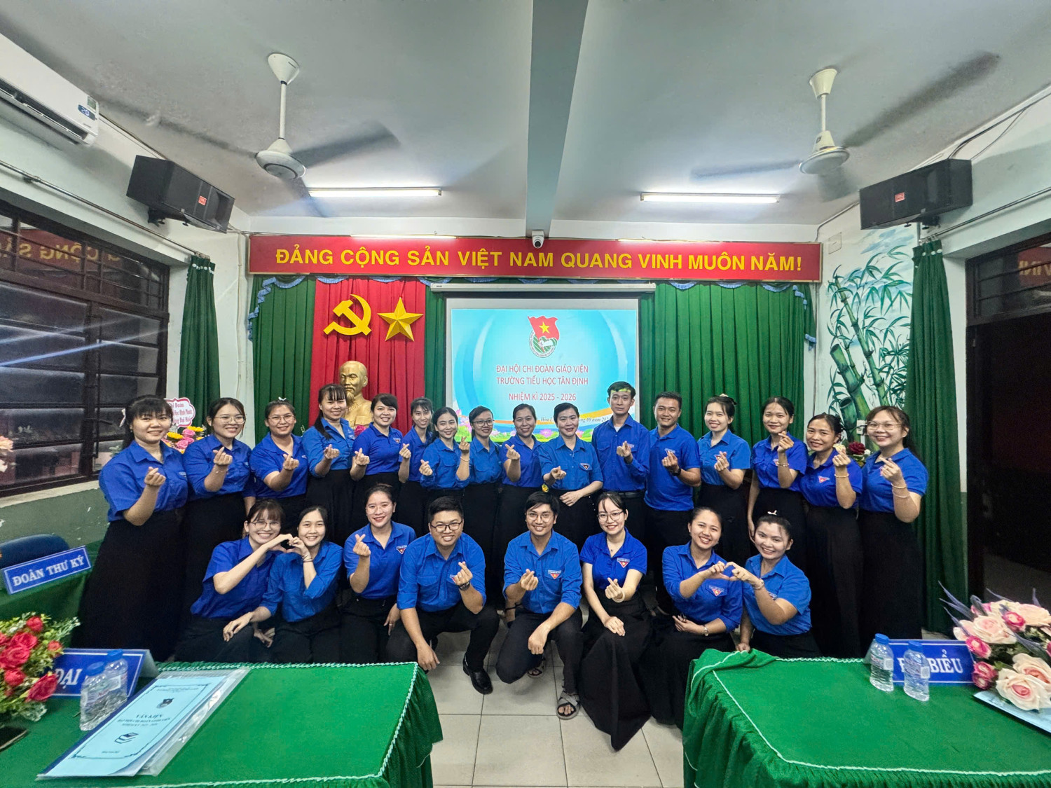 Đại hội Đoàn giáo viên Trường Tiểu học Tân Định, nhiệm kỳ 2025 – 2026, với tinh thần đoàn kết – nhiệt huyết – sáng tạo.